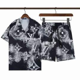 Picture of LV Shirt Pant Suits _SKULVM-3XLystxQ19623348